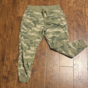 Old Navy Green Camouflage Joggers